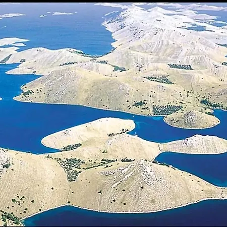 Antolos * Σίμπενικ