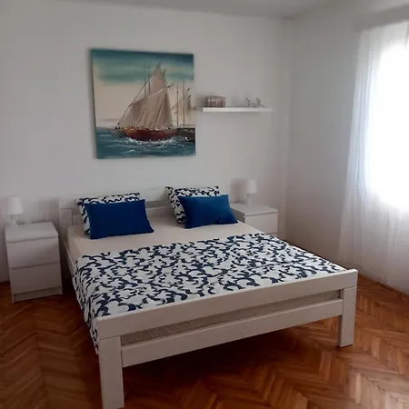 Apartment Antolos